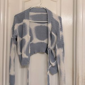 Tie up Aeropostale sweater, never worn